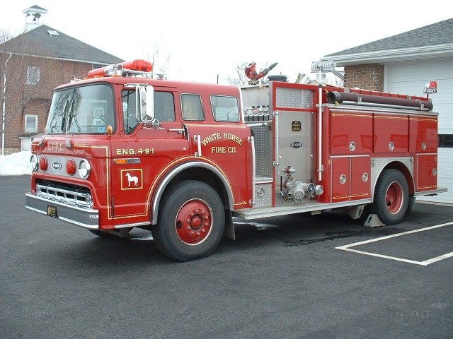 Old Engine 4-9-1, 1989 Ford C/ E-One, 1250GPM pump, 1250 water tank, 12KW generator. Retired in May 2004.